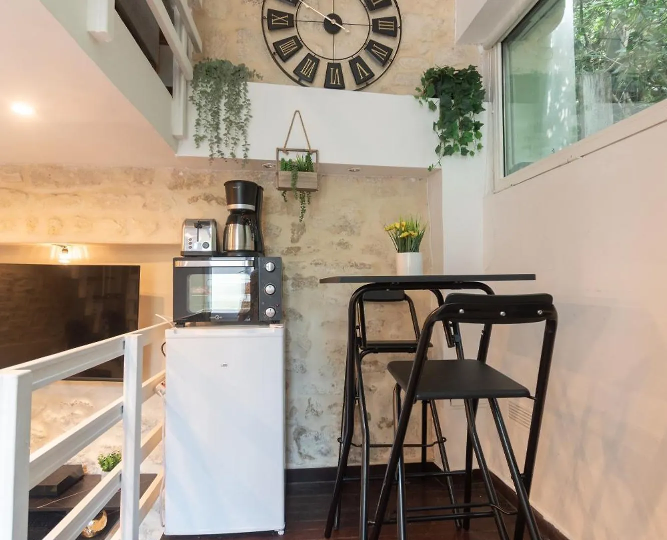 Duplex Parisien Metro13 Apartment