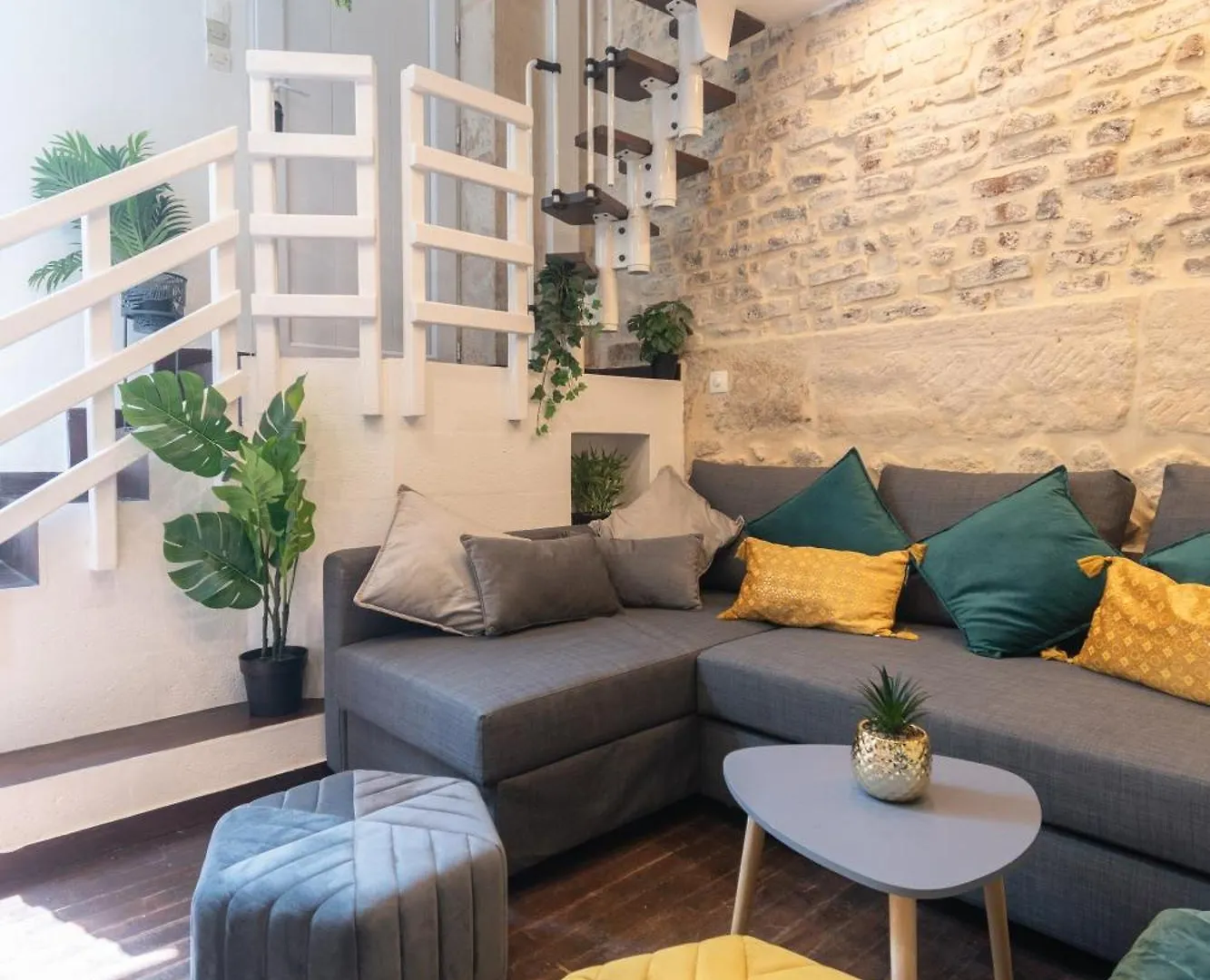 شقة Duplex Parisien Metro13 *